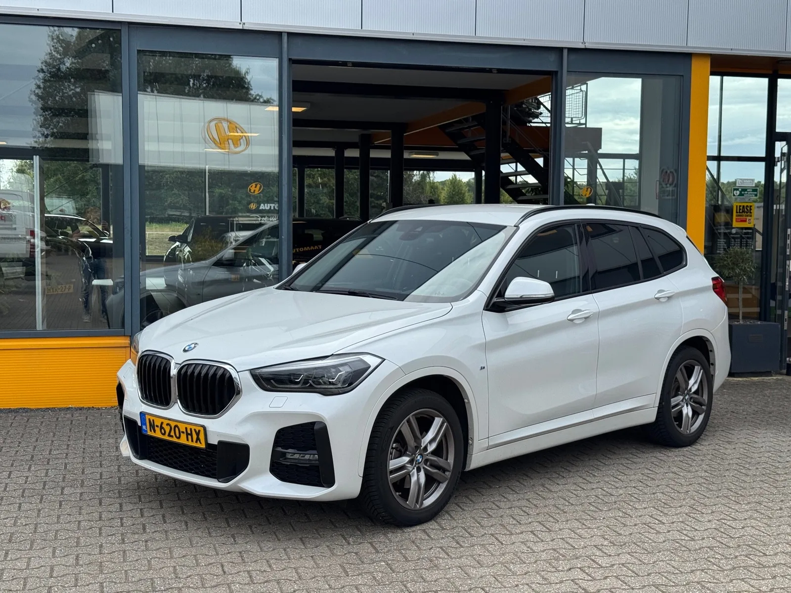 BMW X1 (2021) — foto 1