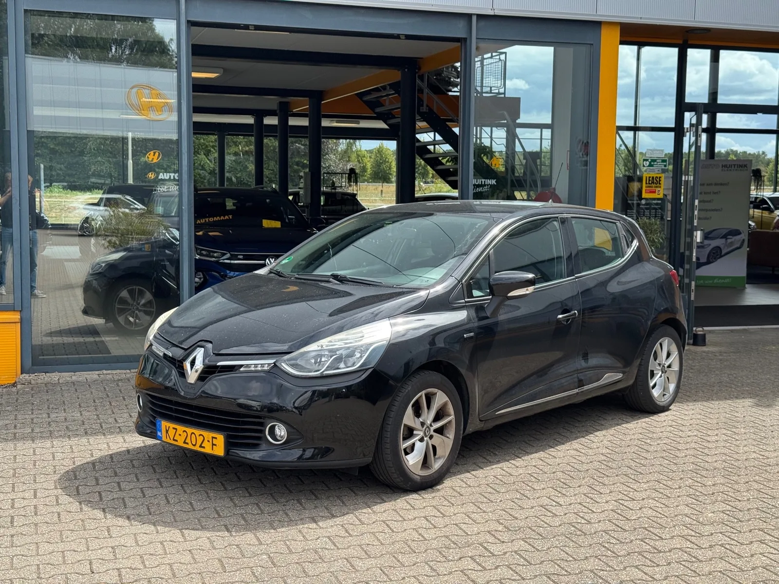 Renault Clio (2016) — foto 1