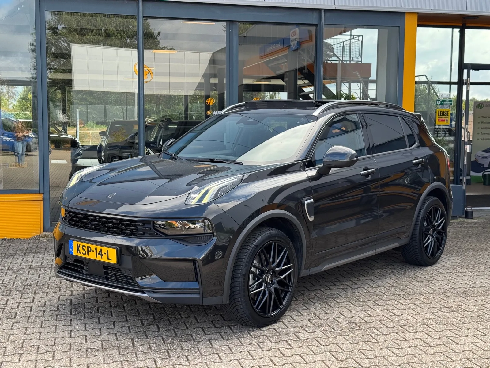 Lynk & Co 01 (2023) — foto 1