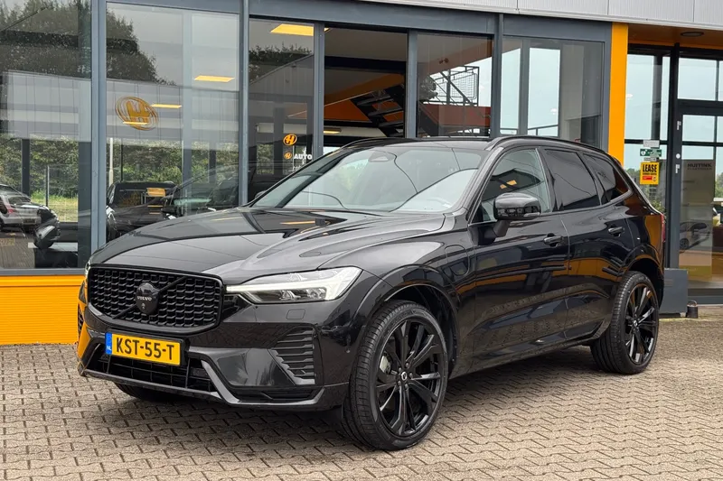 Volvo XC60 (2024)