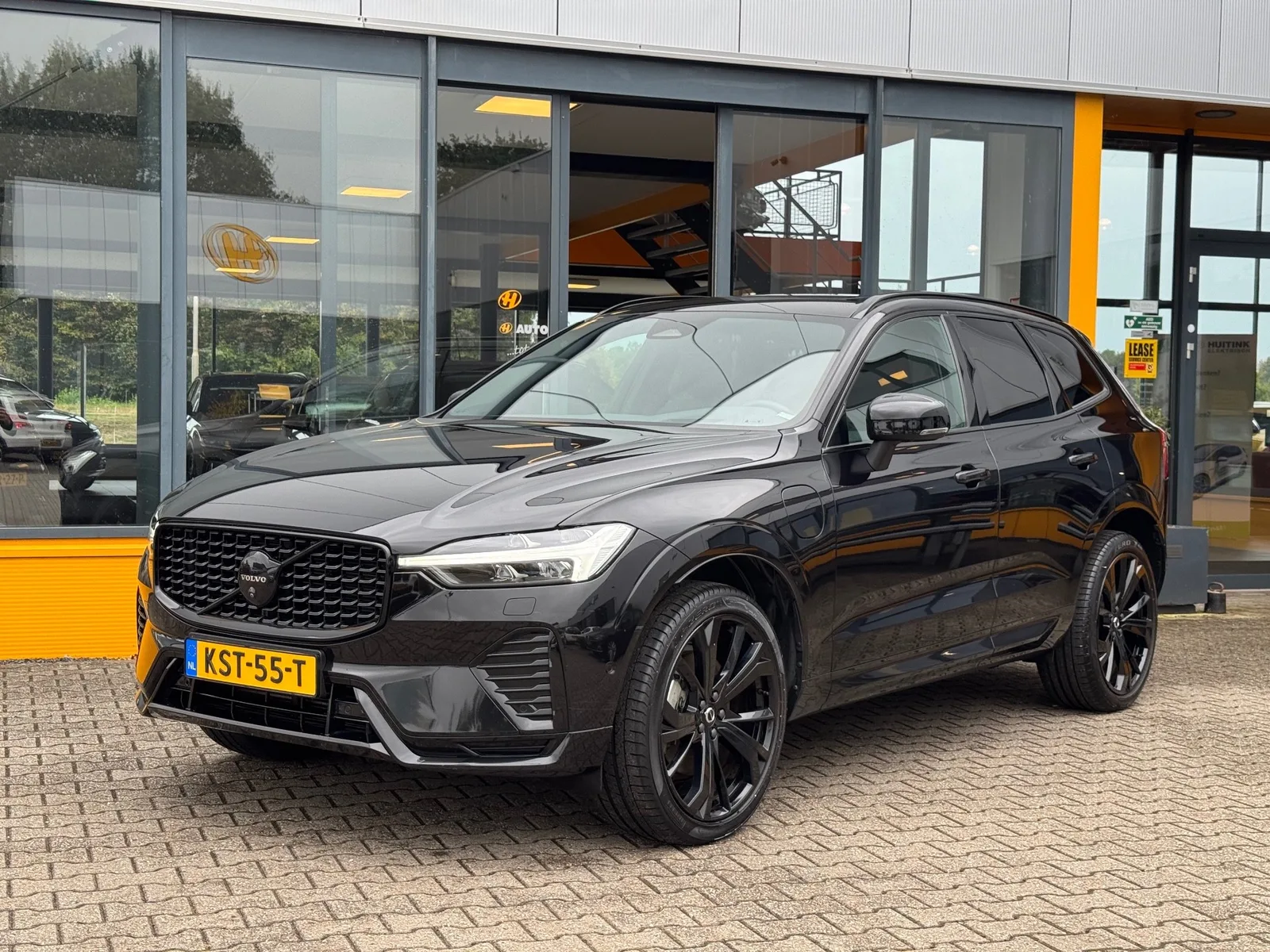 Volvo XC60 (2024) — foto 1