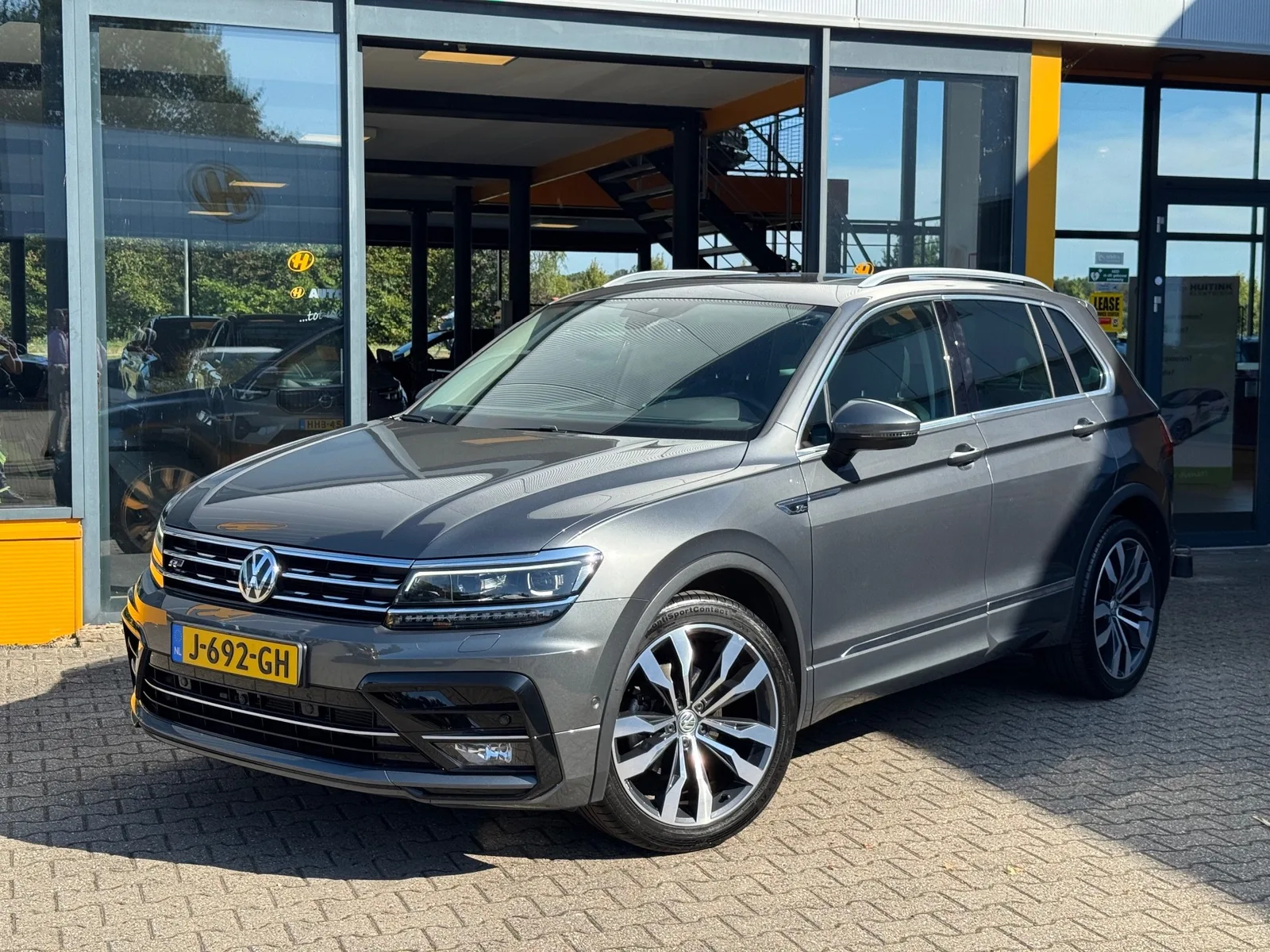 Volkswagen Tiguan (2019) — foto 1