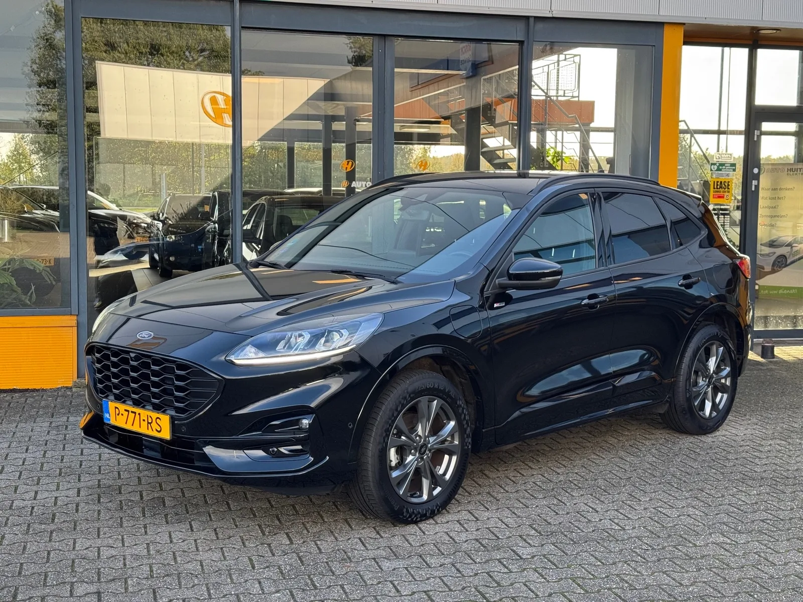 Ford Kuga (2022) — foto 1