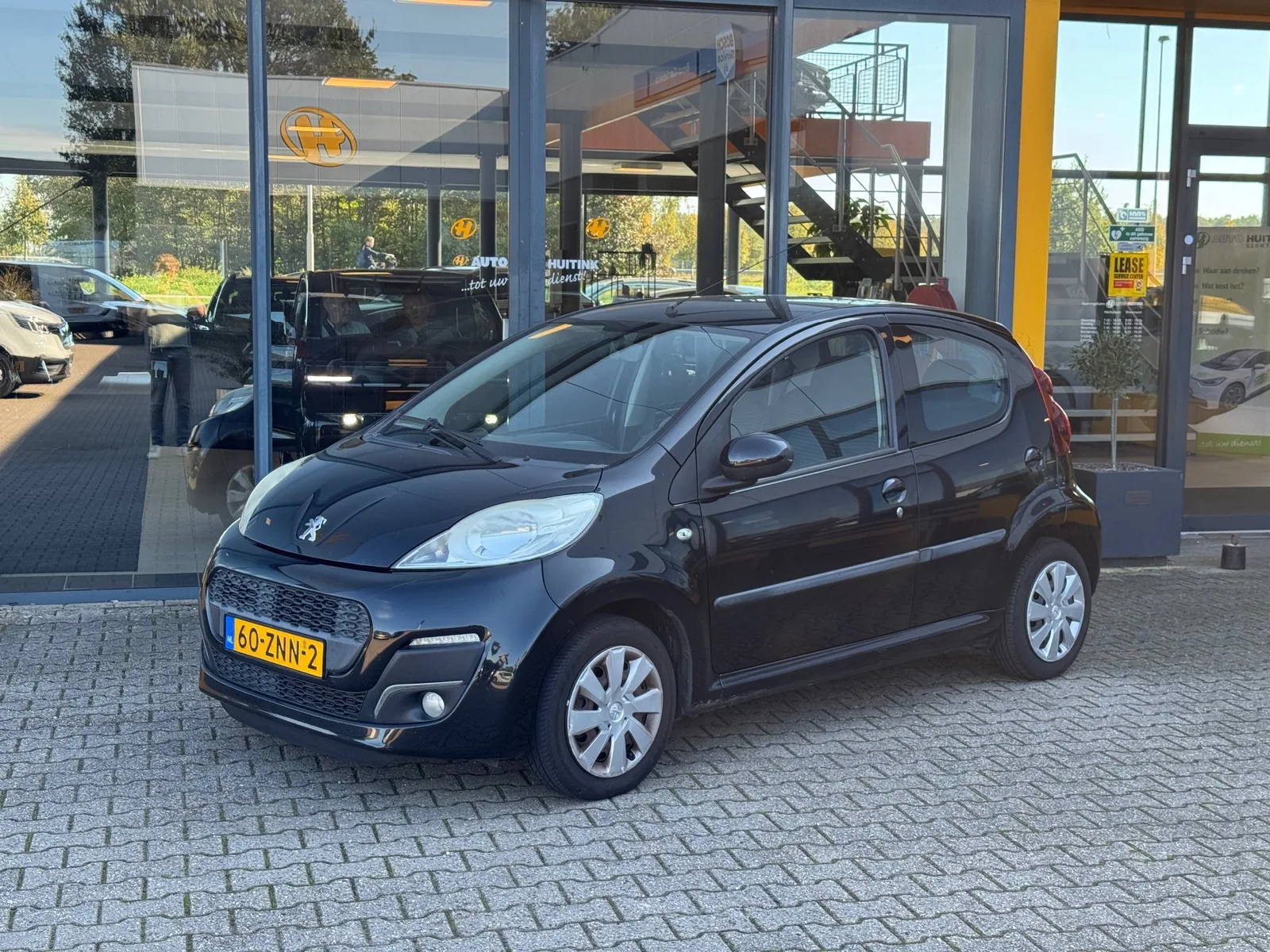 Peugeot 107 (2013) — foto 1
