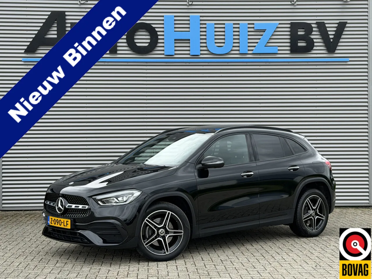 Mercedes-Benz GLA (2023) — foto 1