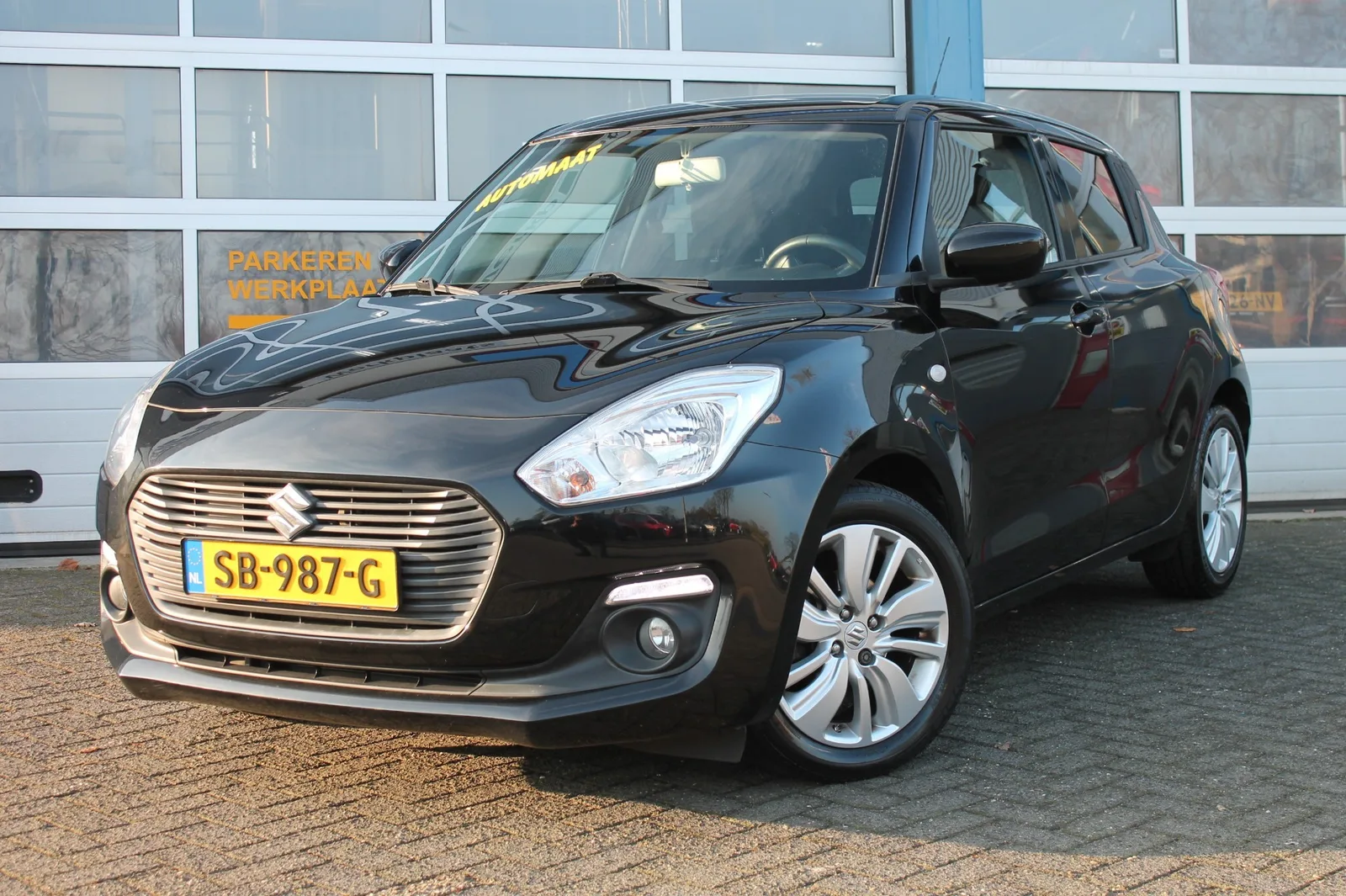 Suzuki Swift (2018) — foto 1