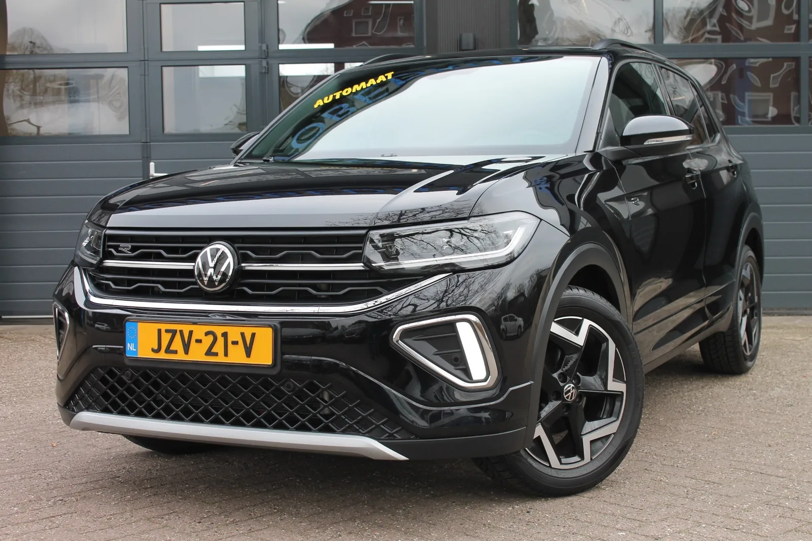 Volkswagen T-Cross (2025) — foto 1