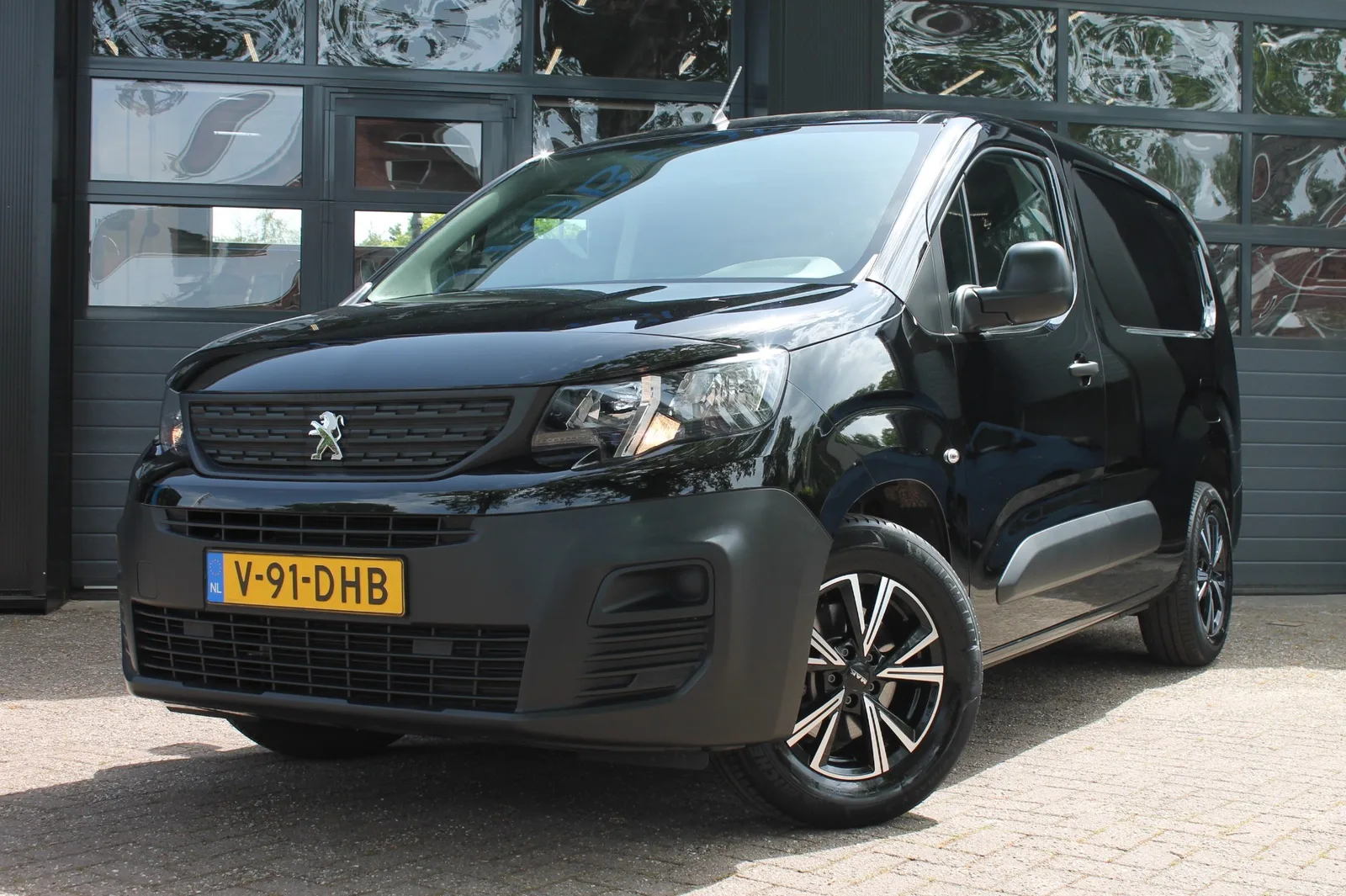 Peugeot Partner (2024) — foto 1