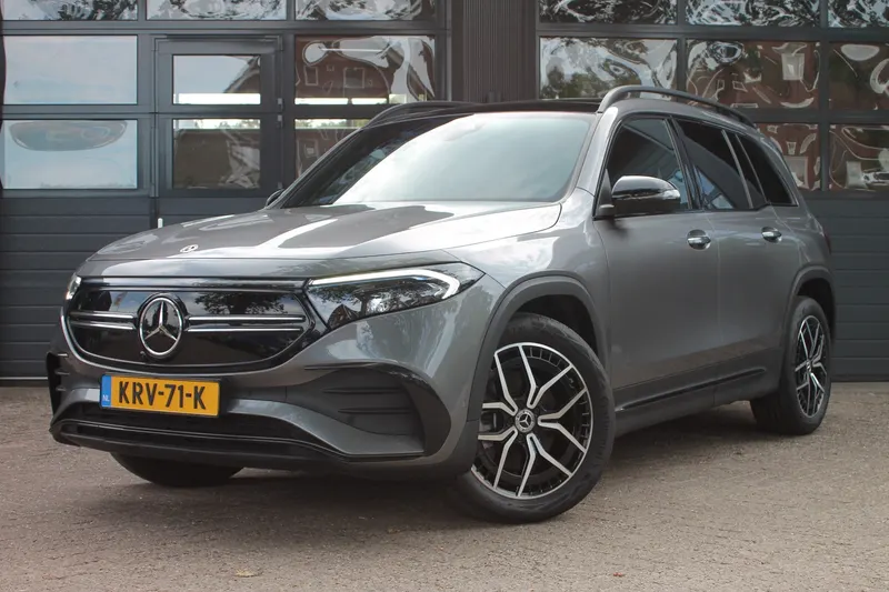 Mercedes-Benz EQB (2024)