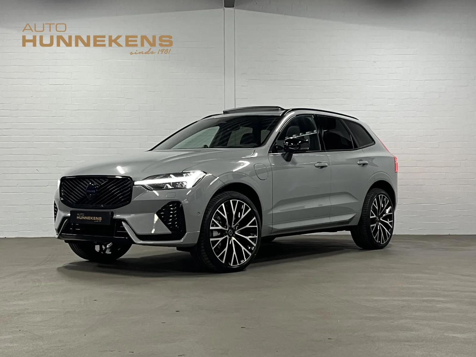Volvo XC60 (2026) — foto 1