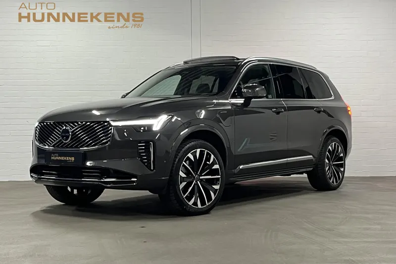 Volvo XC90 (2025)