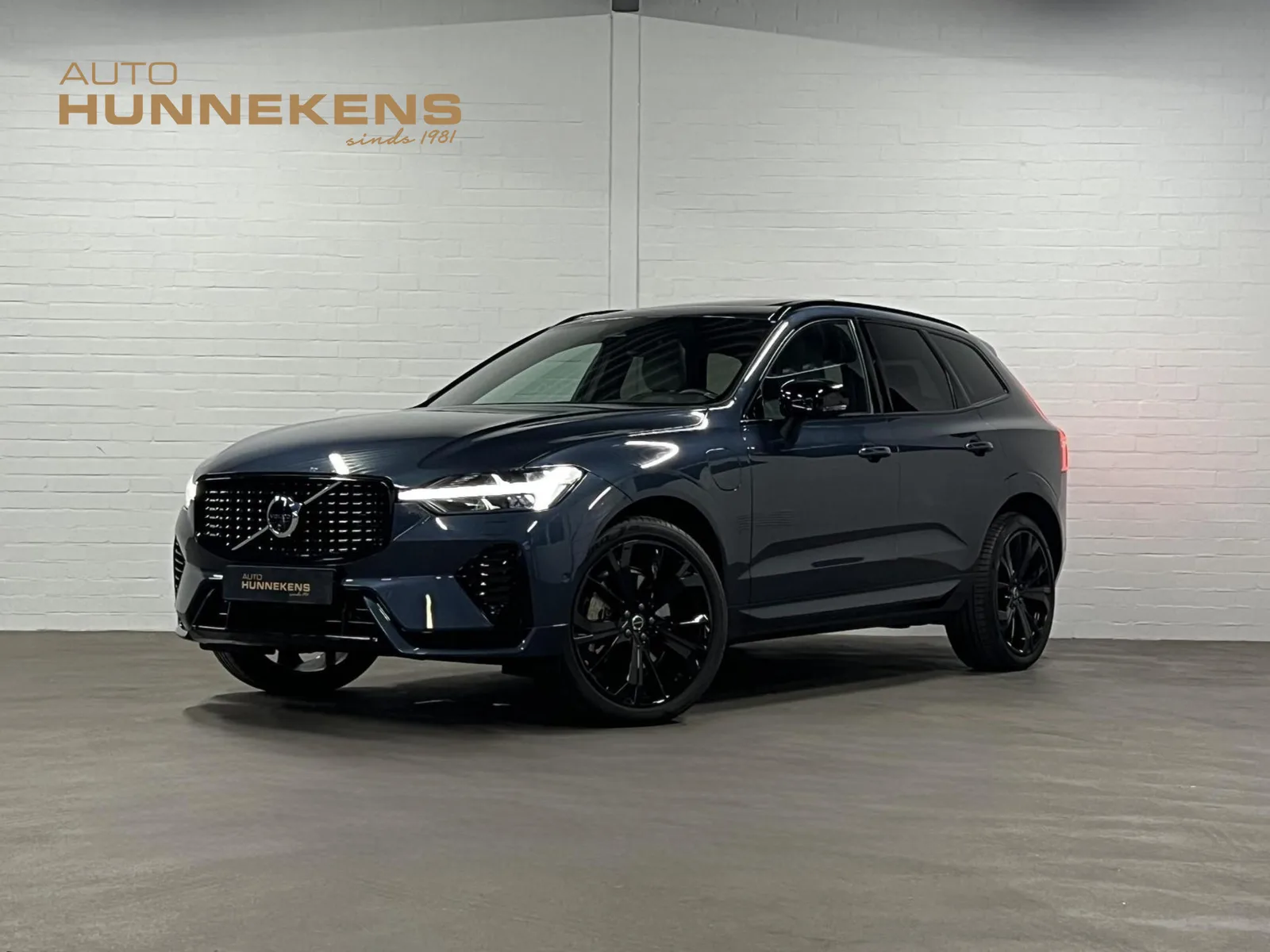 Volvo XC60 (2024) — foto 1