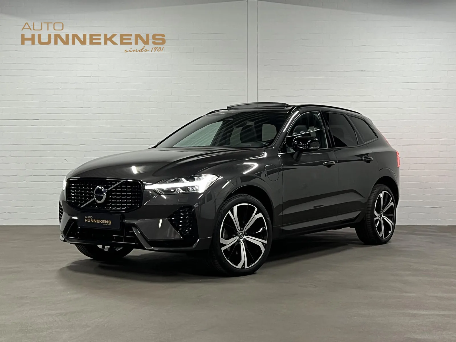 Volvo XC60 (2021) — foto 1