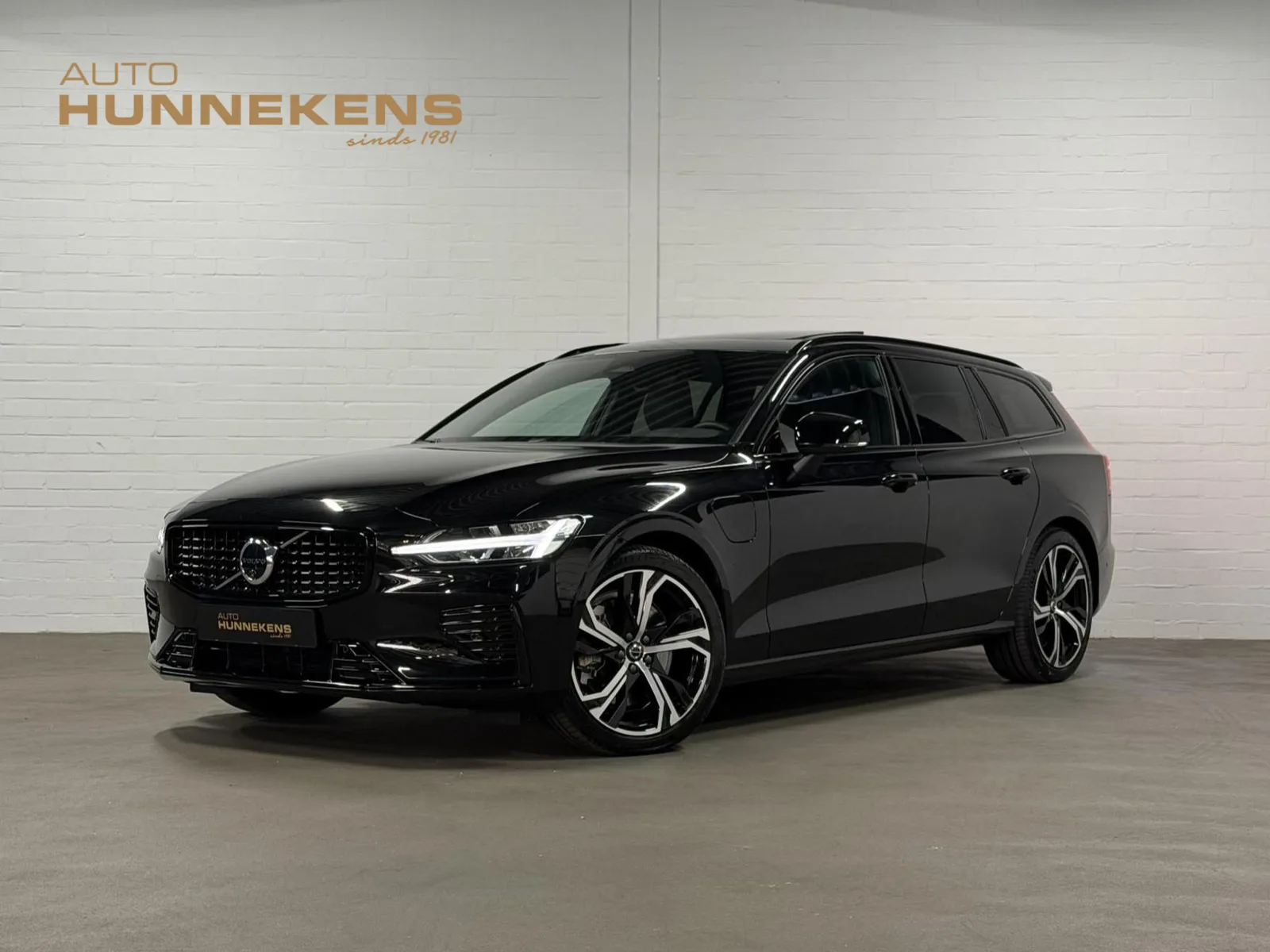 Volvo V60 (2025) — foto 1