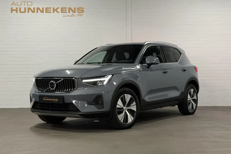 Volvo XC40 (2022)