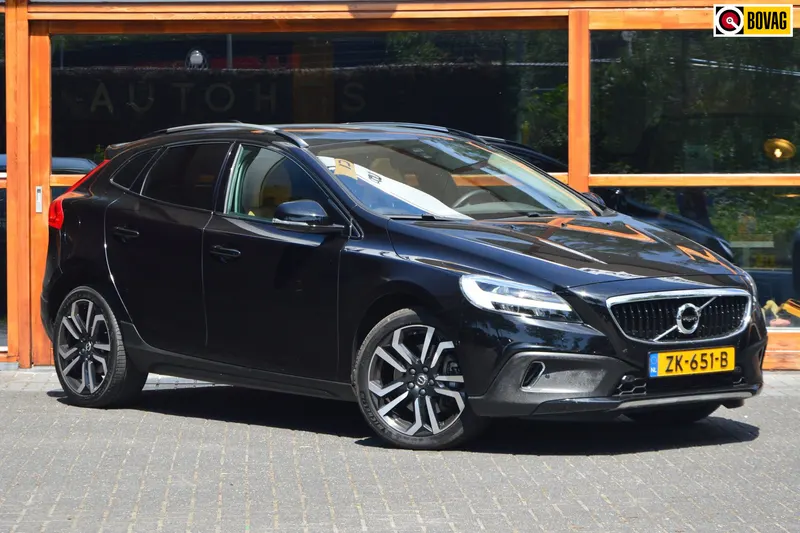 Volvo V40 (2019)