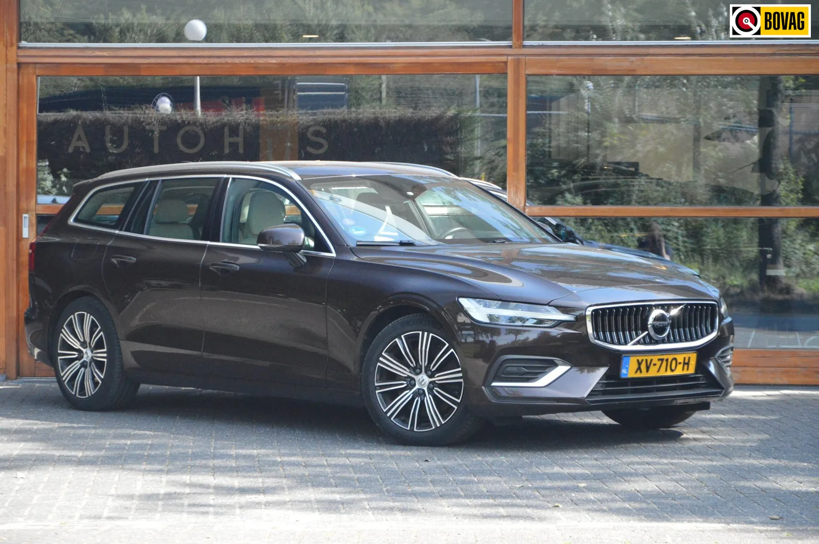 Volvo V60 (2019) — foto 1