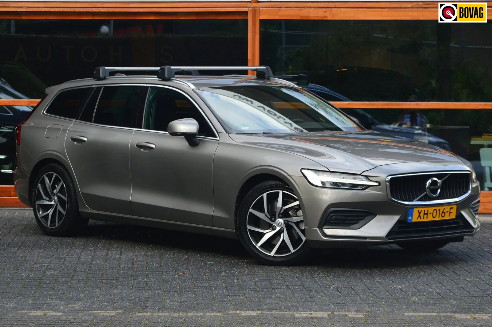 Volvo V60 (2019) — foto 1