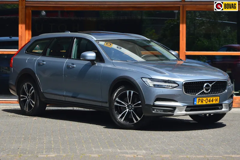 Volvo V90 (2017)