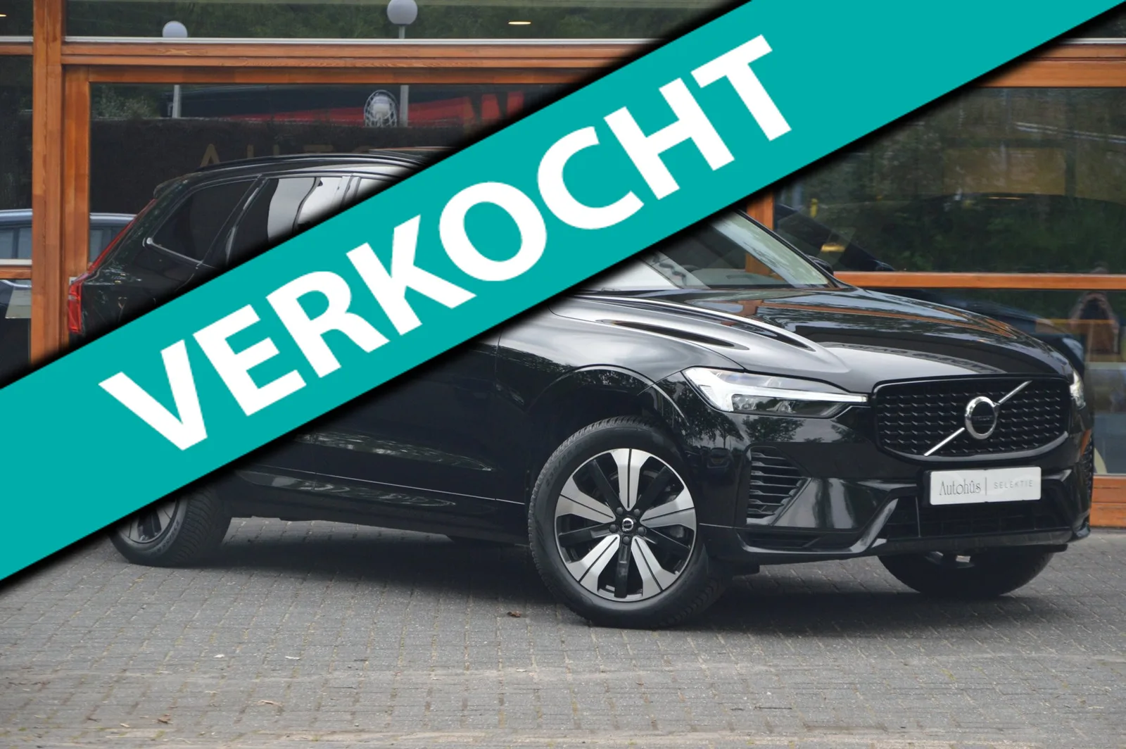 Volvo XC60 (2023) — foto 1