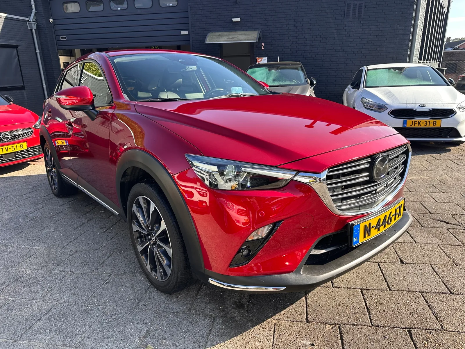 Mazda CX-3 (2018) — foto 1