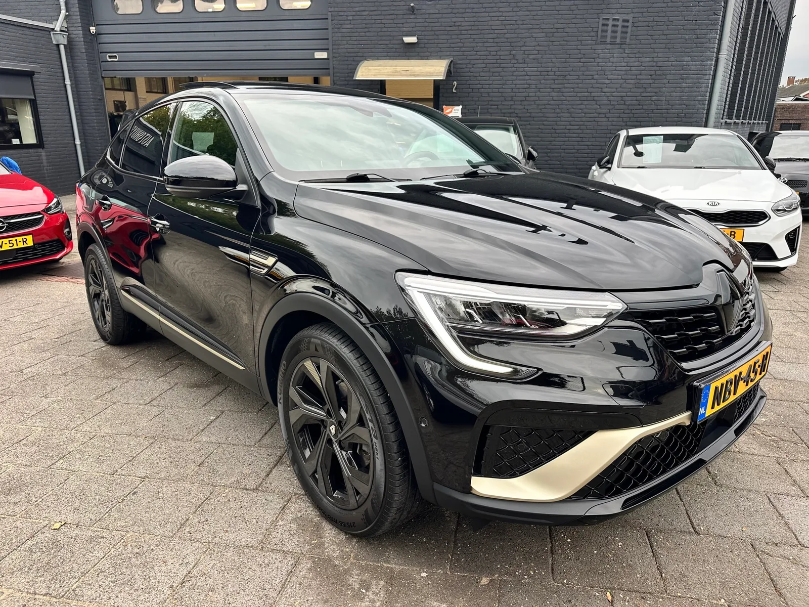 Renault Arkana (2023) — foto 1