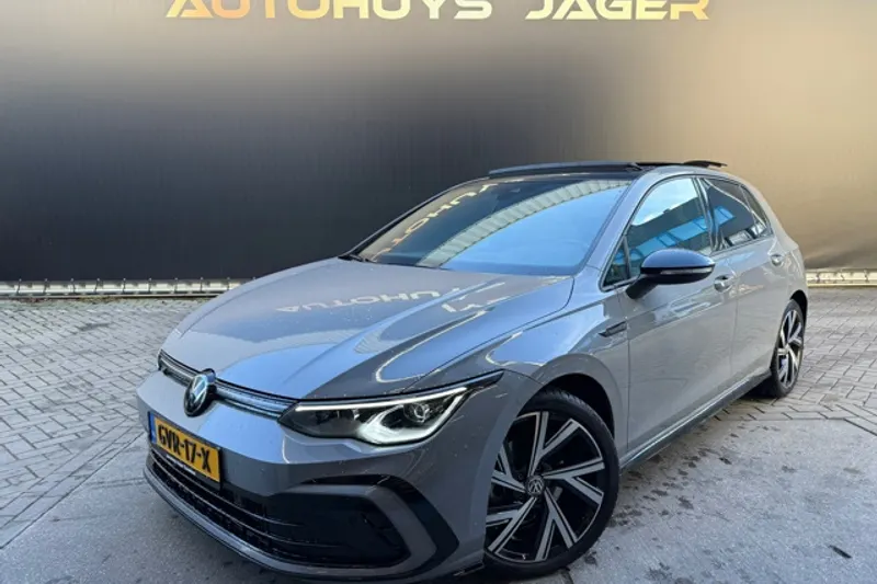 Volkswagen Golf (2024)