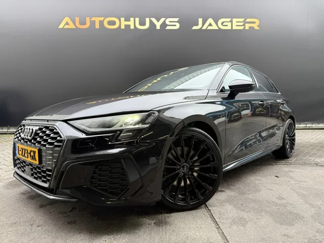 Audi A3 (2020) — foto 1