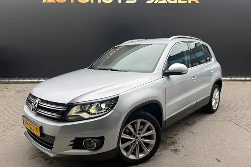 Volkswagen Tiguan (2015)