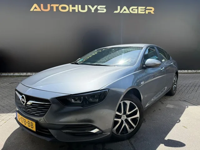 Opel Insignia Grand Sport (2019) — foto 1