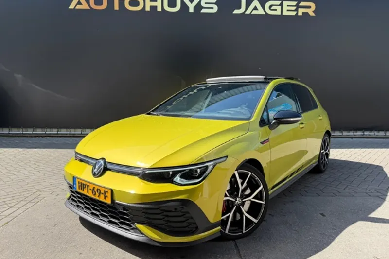 Volkswagen Golf (2022)
