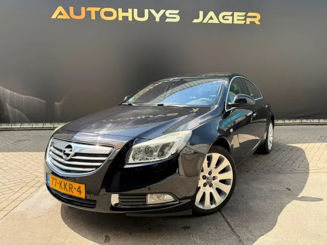 Opel Insignia (2010) — foto 1