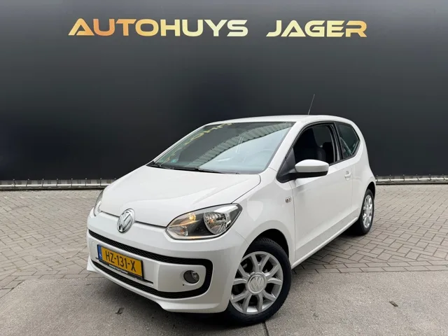 Volkswagen Up! (2014) — foto 1