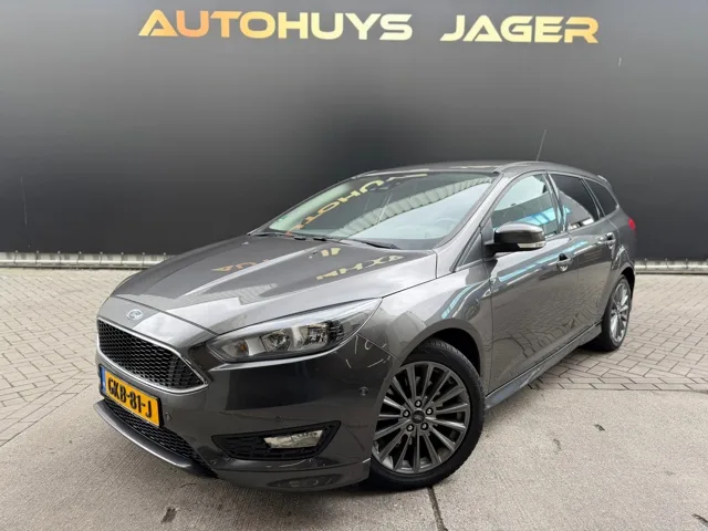 Ford Focus (2018) — foto 1