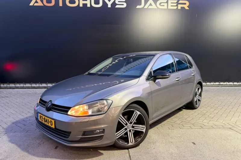 Volkswagen Golf (2013)
