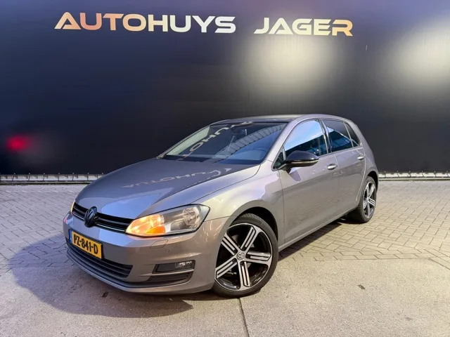 Volkswagen Golf (2013) — foto 1