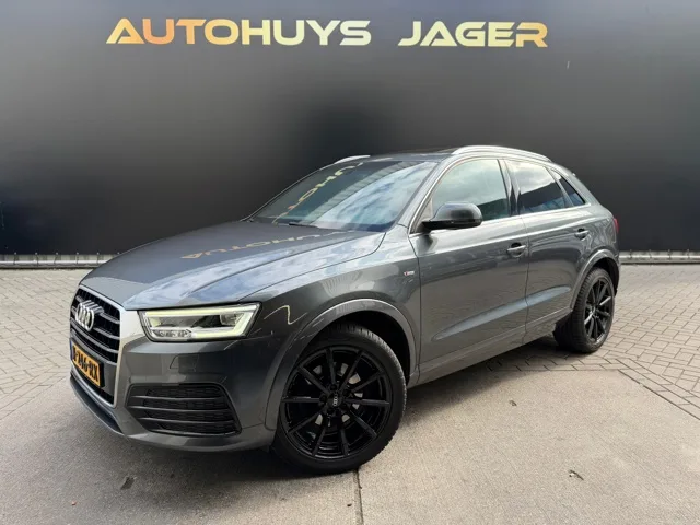 Audi Q3 (2015) — foto 1