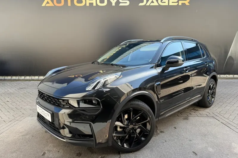 Lynk & Co 01 (2023)