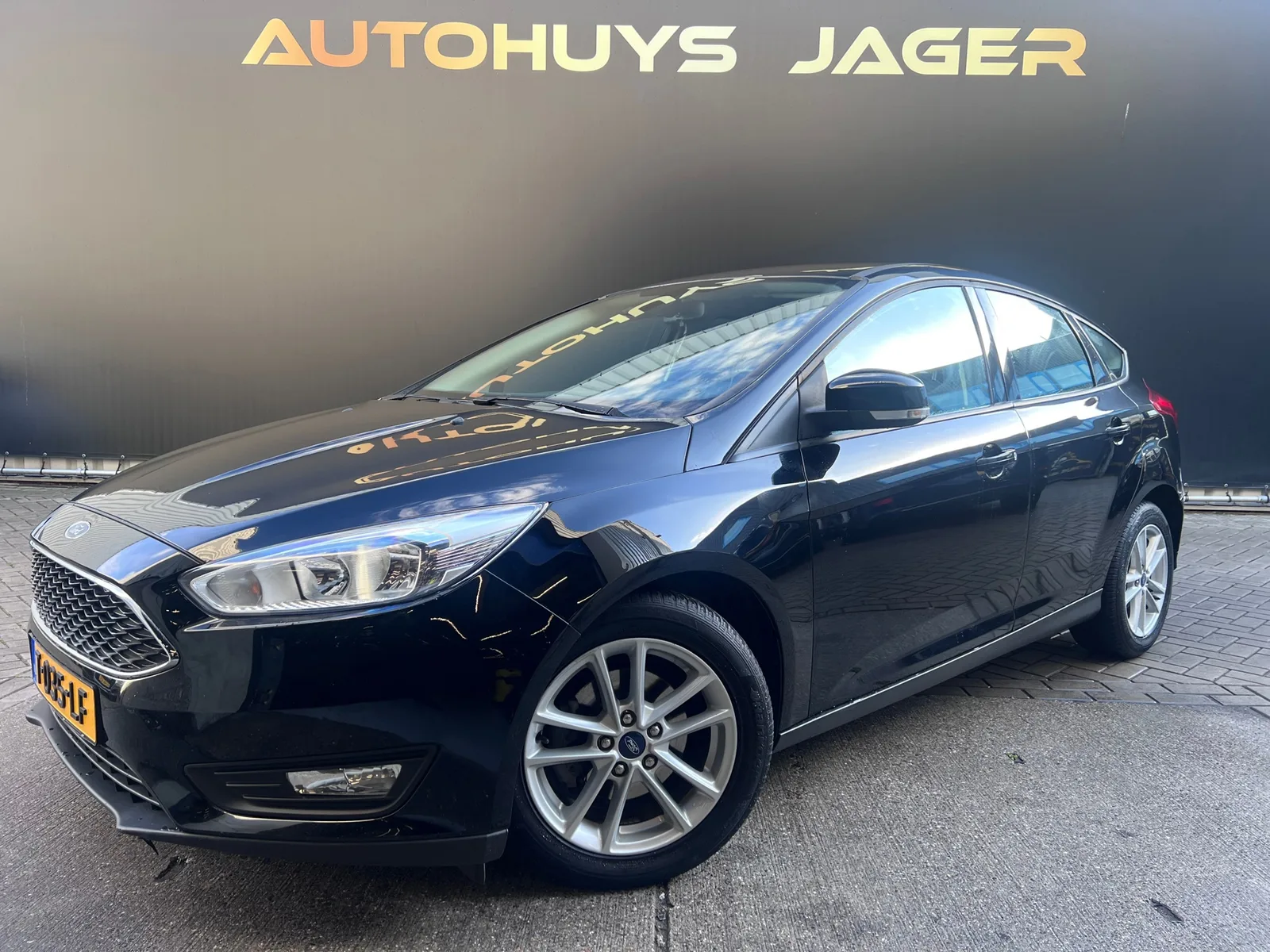 Ford Focus (2018) — foto 1