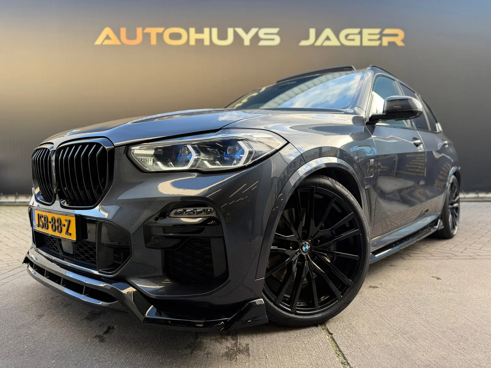 BMW X5 (2021) — foto 1