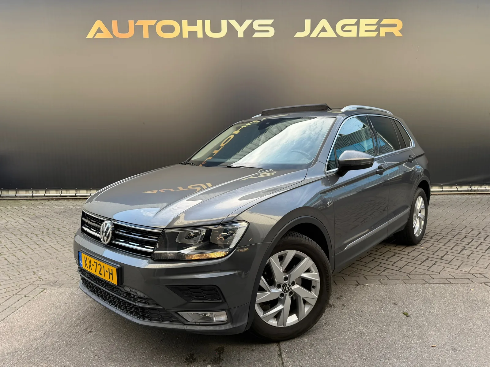 Volkswagen Tiguan (2017) — foto 1