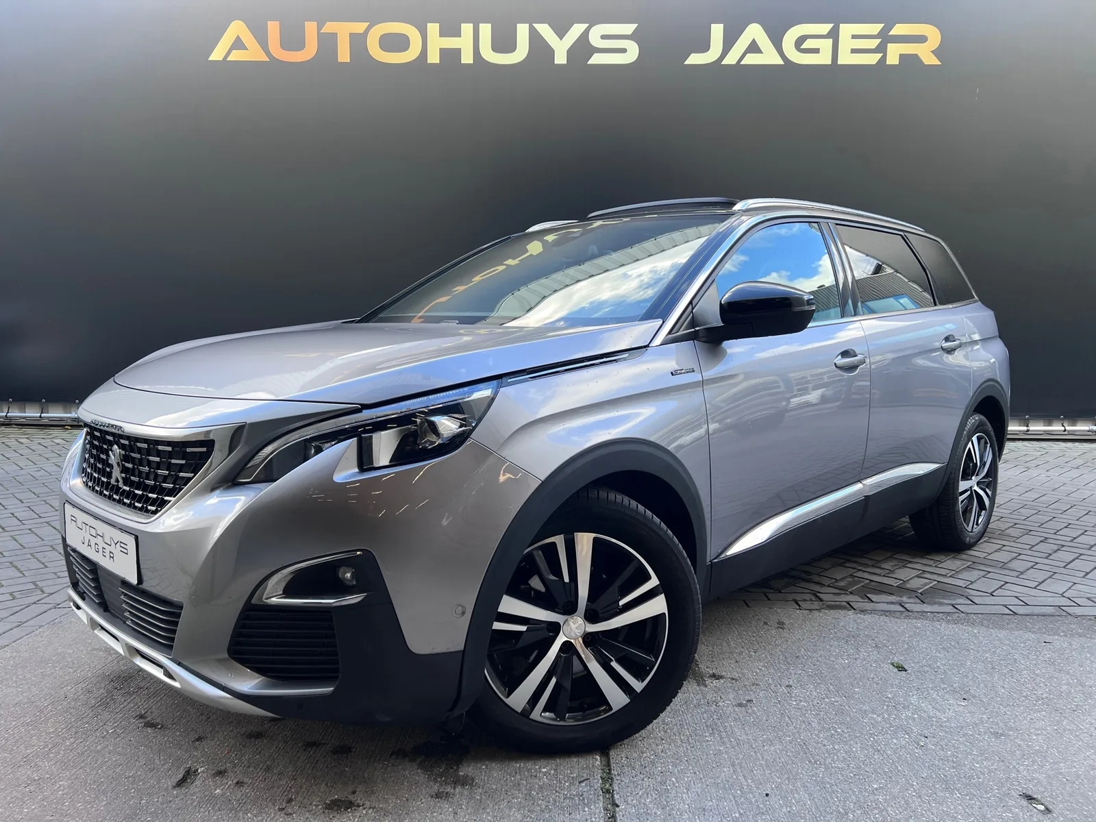 Peugeot 5008 (2018) — foto 1