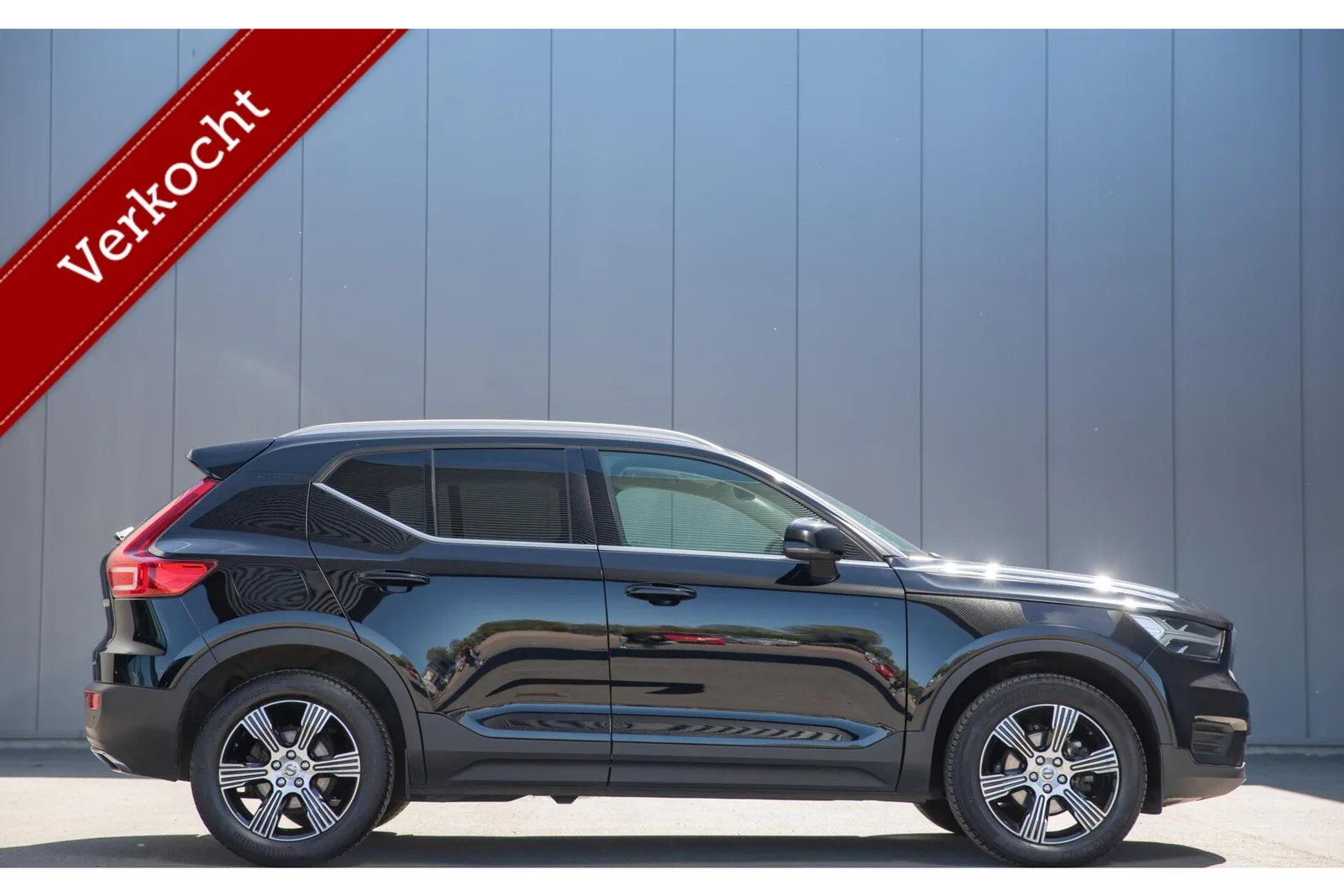 Volvo XC40 (2020) — foto 1