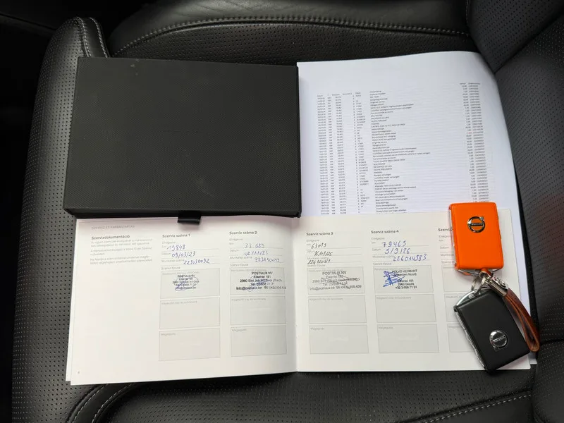 Volvo XC90 (2021) — foto 1