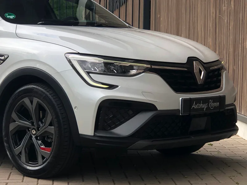 Renault Arkana (2022) — foto 1