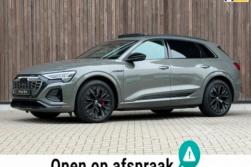 Audi Q8 e-tron (2023)