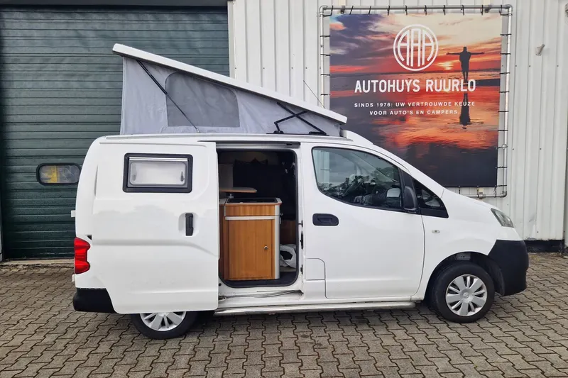 Nissan NV200 (2010)