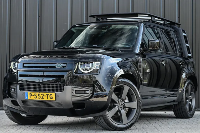 Land Rover Defender (2022)