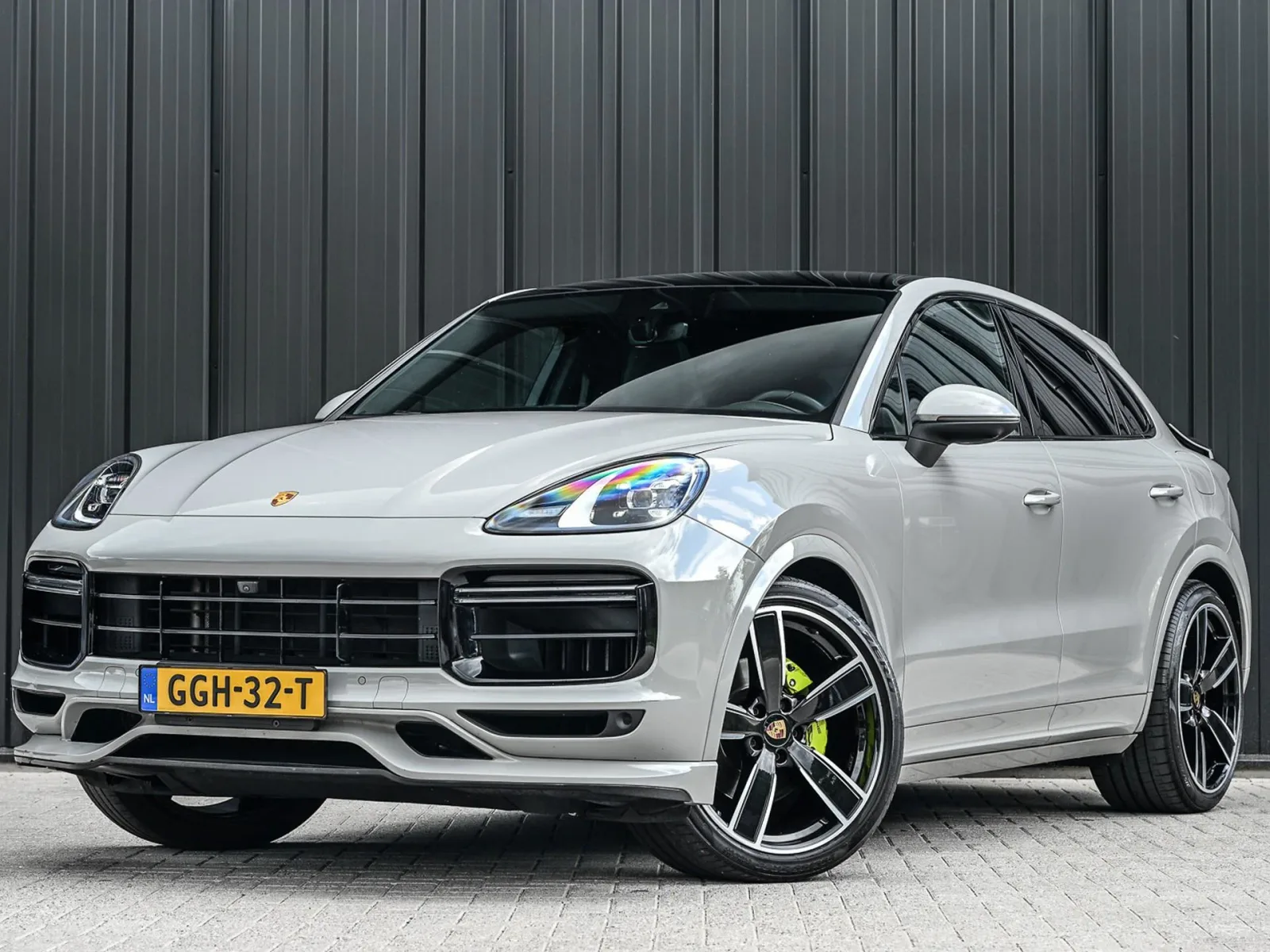 Porsche Cayenne (2022) — foto 1