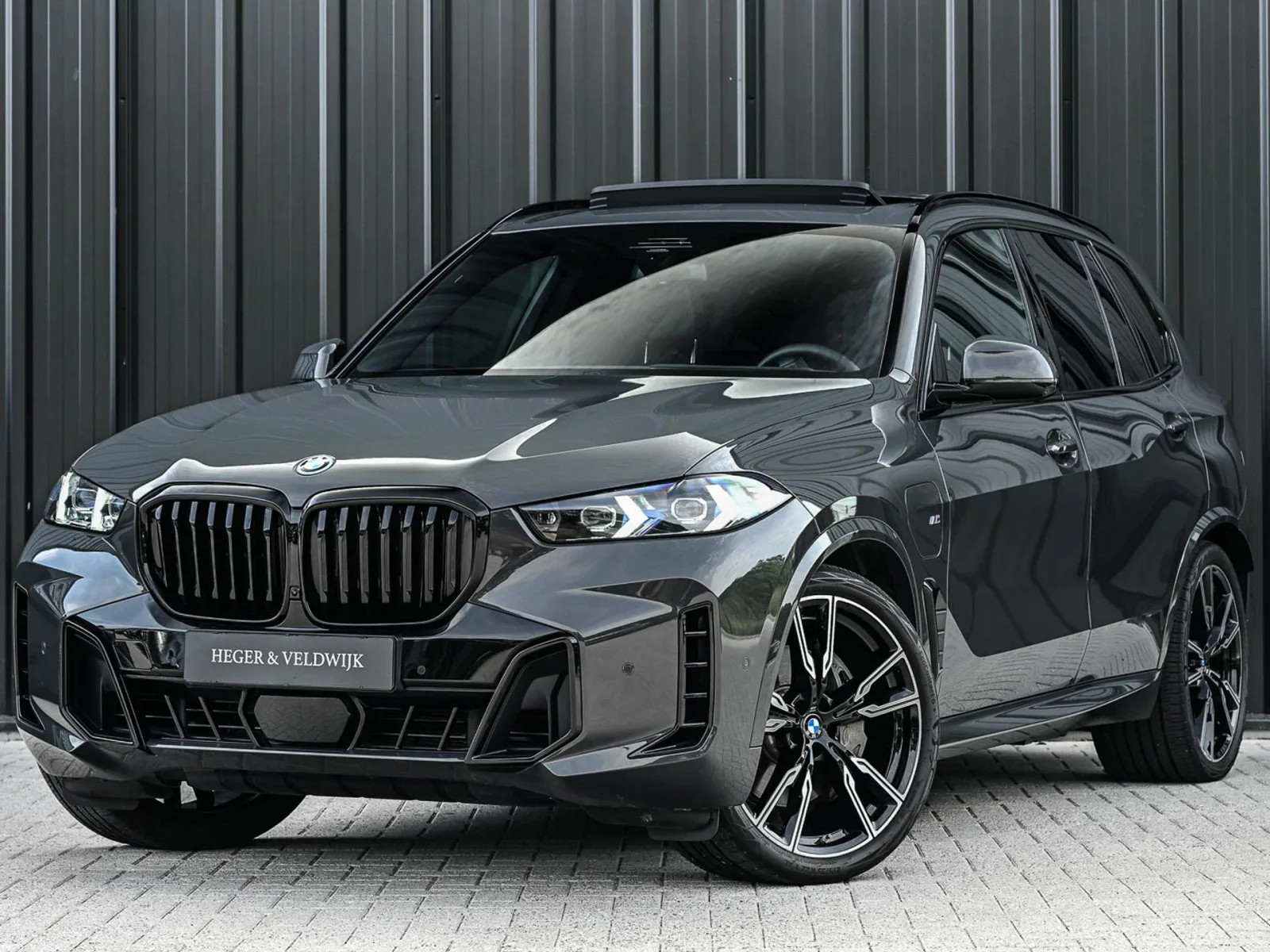 BMW X5 (2026) — foto 1